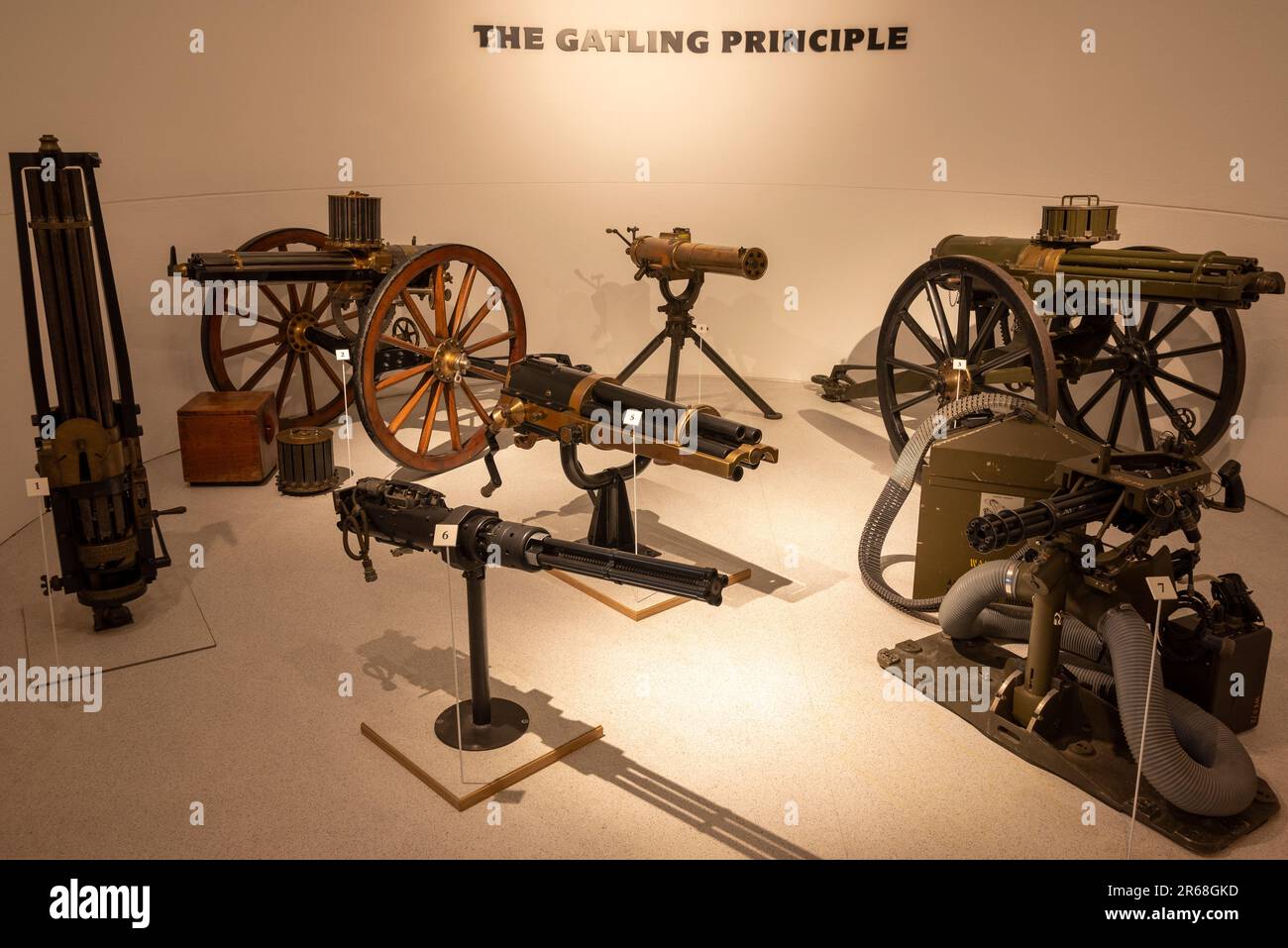 Mostra Gun Gatling di armi storiche Royal Armouries Museum, Leeds Foto Stock