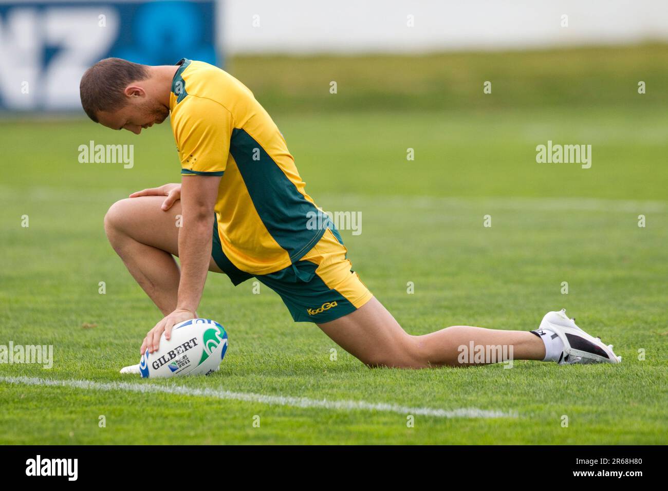 Quade Cooper alla prima sessione di allenamento della squadra australiana di Rugby World Cup, Auckland, Nuova Zelanda, martedì 06 settembre, 2011. Foto Stock