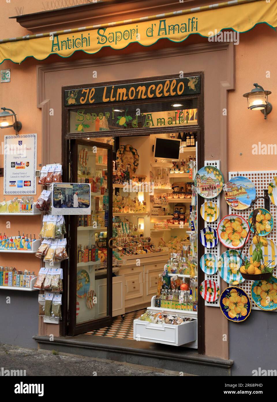 Negozio di souvenir limoncello Foto Stock