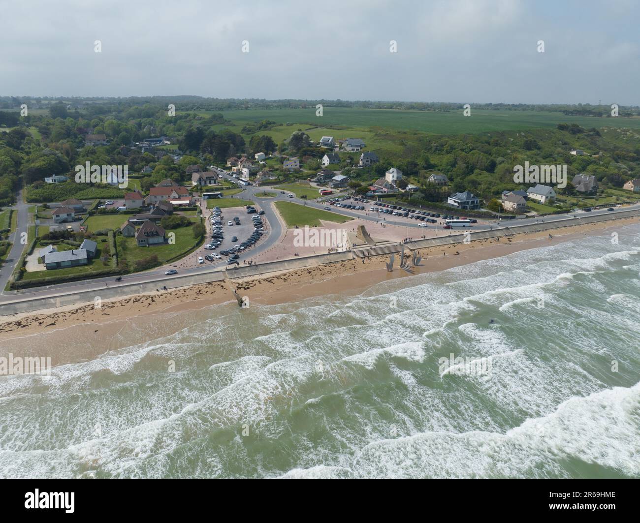 Video drone aereo della spiaggia di Omaha in Normandia, Francia Foto Stock