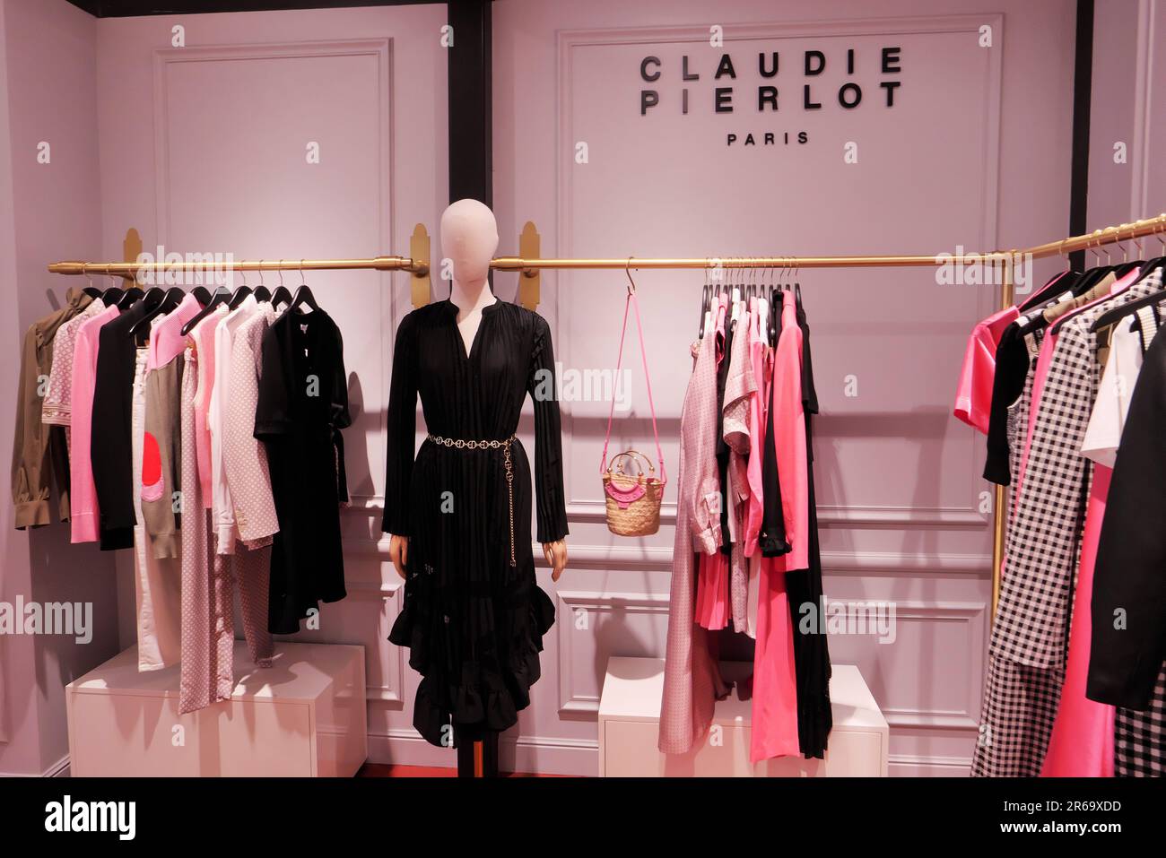 Claudie abbigliamento sale