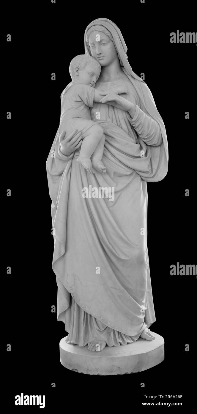 Vergine Maria e Cristo bambino in braccio statua isolata su sfondo nero con clipping path. Madonna con scultura bambino Foto Stock