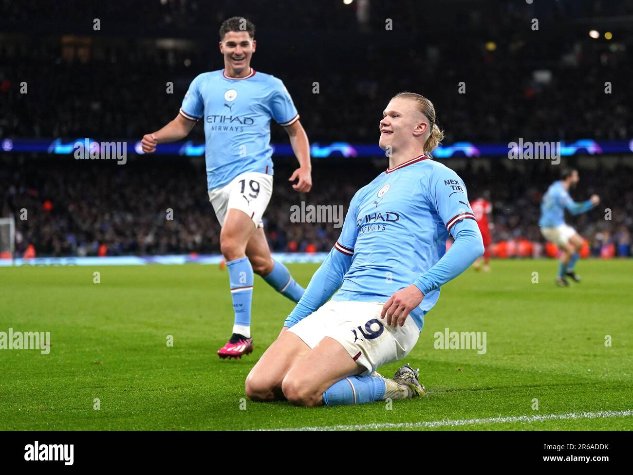 Foto del file datata 11-04-2023 di Erling Haaland di Manchester City festeggia il terzo goal del gioco. Haaland ha fatto una delle molte voci nei libri di record come City All, ma ha chiuso il loro posto negli ultimi quattro con una impressionante vittoria 3-0 sopra i giganti tedeschi Bayern nella prima tappa allo stadio Etihad. Data di emissione: Giovedì 8 giugno 2023. Foto Stock