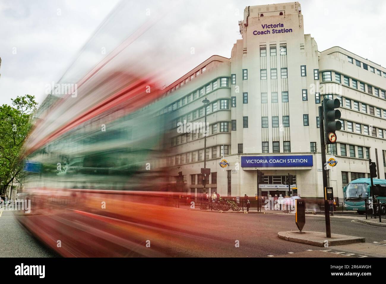 Londra-Marzo 2023: Stazione degli autobus Victoria nel SW1 Foto Stock