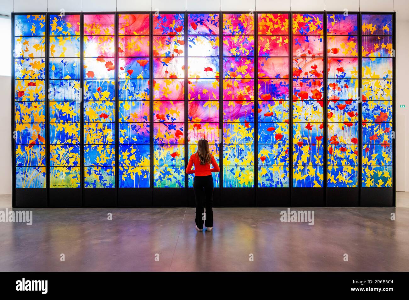 Londra, Regno Unito. 8th giugno, 2023. Ardath, 2023 - Brian Clarke: A Great Light una nuova mostra di un artista leader che lavora in vetro colorato oggi svelata alla Newport Street Gallery di Damien Hirst. Credit: Guy Bell/Alamy Live News Foto Stock