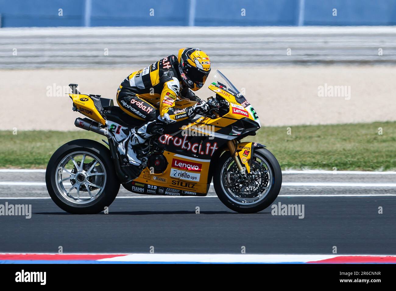 Misano Adriatico, Italia. 03rd giugno, 2023. Michael Ruben Rinaldi del Aruba.it Racing - Ducati con Ducati Panigale V4R in azione durante il Campionato Mondiale FIM SBK Superbike Pirelli Emilia-Romagna Round al circuito Mondiale di Misano. (Foto di Fabrizio Carabelli/SOPA Images/Sipa USA) Credit: Sipa USA/Alamy Live News Foto Stock