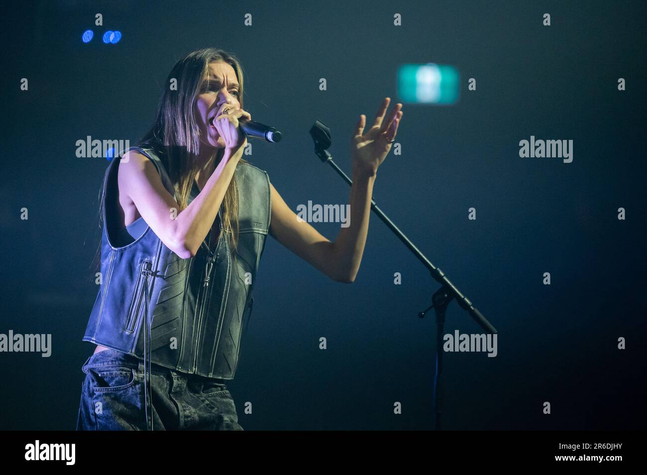 Toronto, Canada. Giugno 8th, 2023. Il cantante canadese Charlotte Cardin si esibisce al Canadian Music Week's Indies Awards 2023 presso History di Toronto, Canada. Dominic Chan/EXimages/CMW Foto Stock