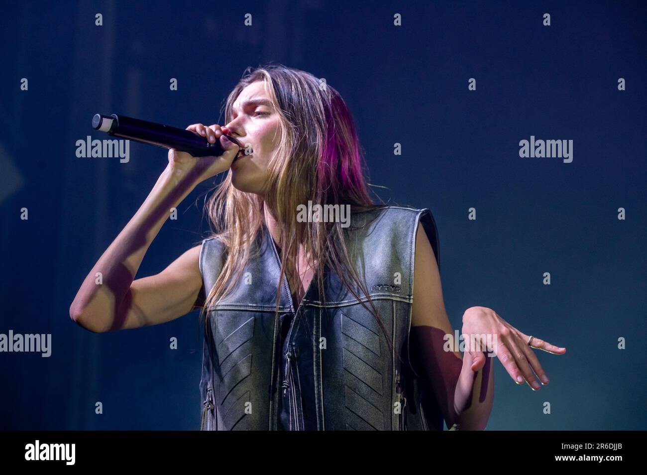 Toronto, Canada. Giugno 8th, 2023. Il cantante canadese Charlotte Cardin si esibisce al Canadian Music Week's Indies Awards 2023 presso History di Toronto, Canada. Dominic Chan/EXimages/CMW Foto Stock