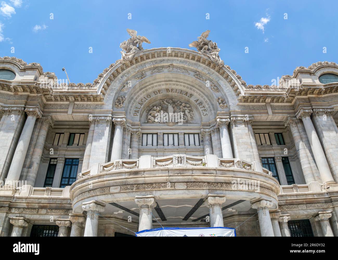 'La Armonía', Harmony, 1910 di Leonardo bistolfi scultura in marmo Palacio de Bellas Artes, Palazzo delle Belle Arti Città del Messico, Messico Foto Stock