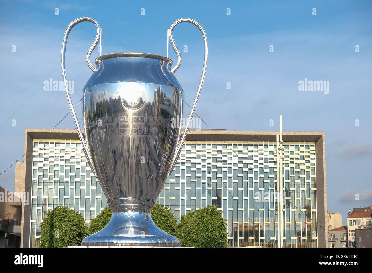 Coppa finale della Champions League a Taksim Square Beyoglu Istanbul. Coppa finale di Manchester City Inter a Istanbul 2023. Foto Stock