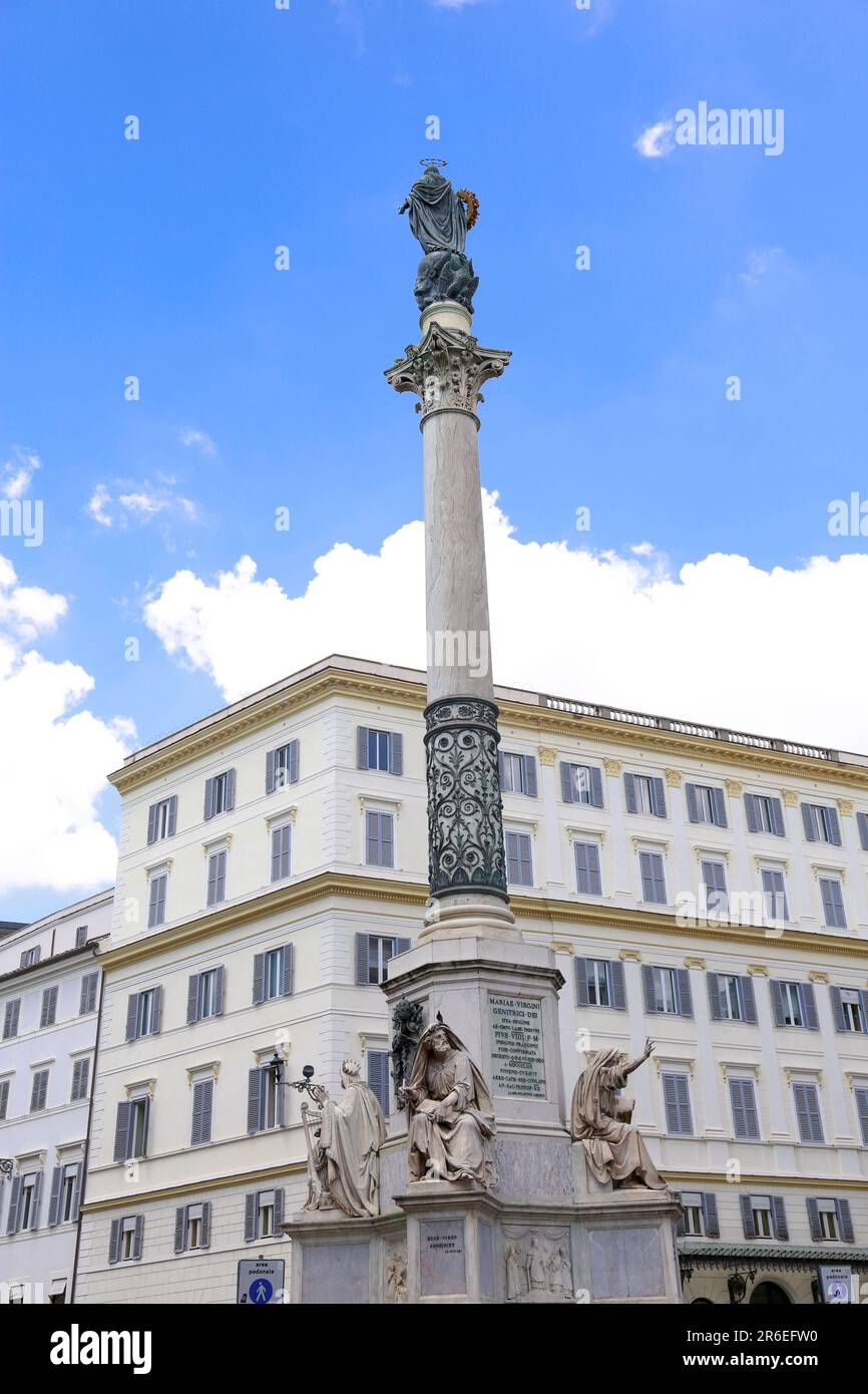 Piazza di Spagna, le piazze più famose di Roma Foto Stock