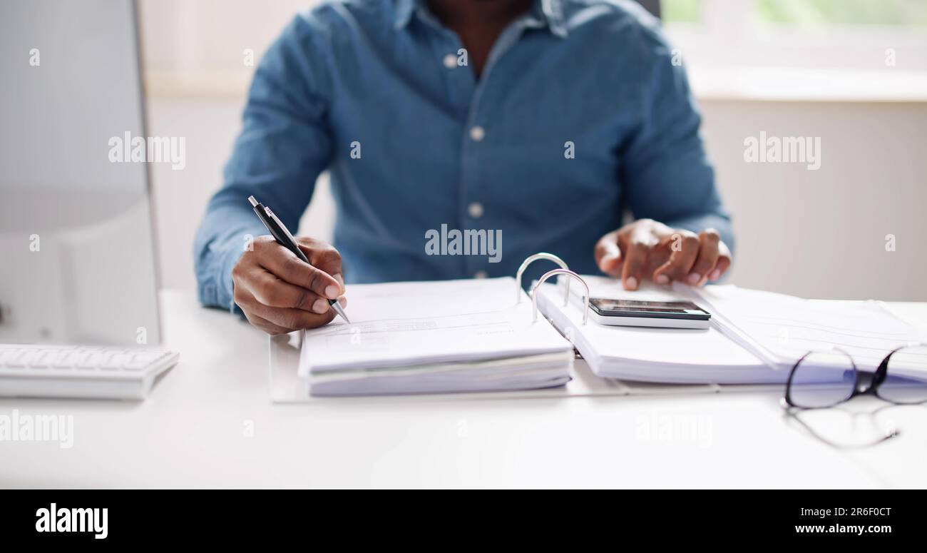 Contabilità fiscale Africana contabilità pubblica e bilancio Foto Stock