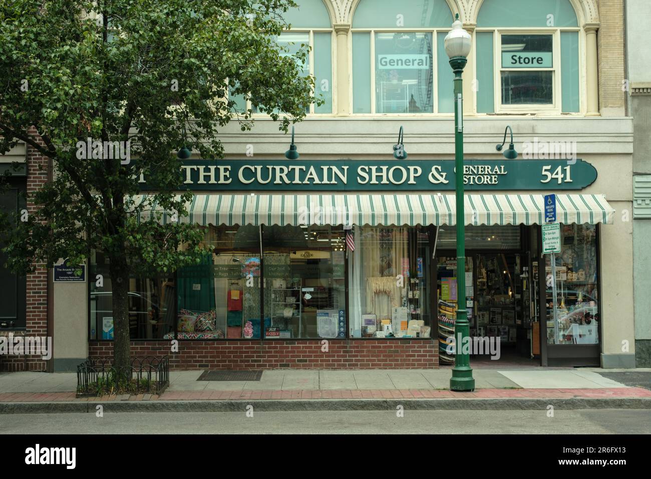 Il simbolo vintage del Curtain Shop, New Rochelle, New York Foto Stock