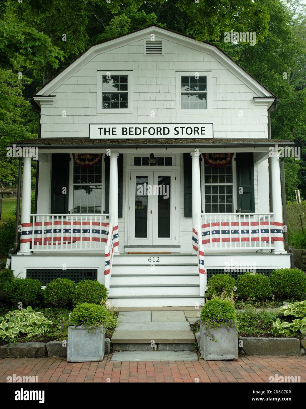 Il cartello del negozio Bedford Store presso la Bedford Historical Society, Bedford, New York Foto Stock