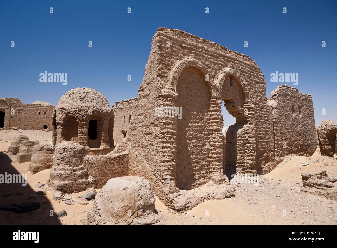 Necropoli di El Bagawat, Oasi di Kargha, deserto libico, Egitto Foto Stock