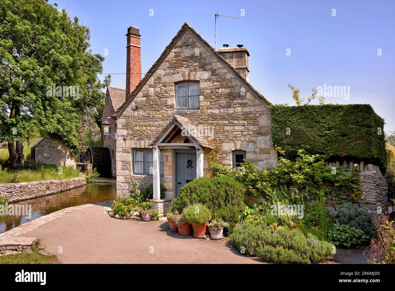 Lower Slaughter House, Cotswold, tradizionale pietra costruita casa pittoresca, Inghilterra, Regno Unito, Foto Stock