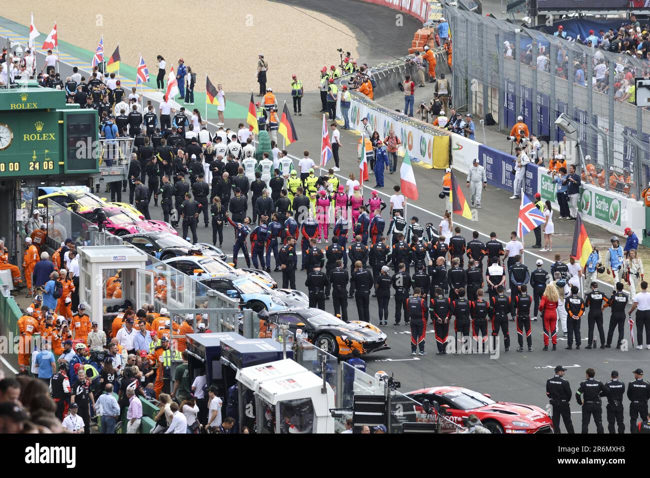 Le Mans, Francia. 10th giugno 2023. Pre griglia ambiance durante la 24 ore di le Mans 2023 sul circuito des 24 Heures du Mans dal 10 al 11 giugno 2023 a le Mans, Francia - Foto: Paulo Maria/DPPI/LiveMedia Credit: Independent Photo Agency/Alamy Live News Foto Stock