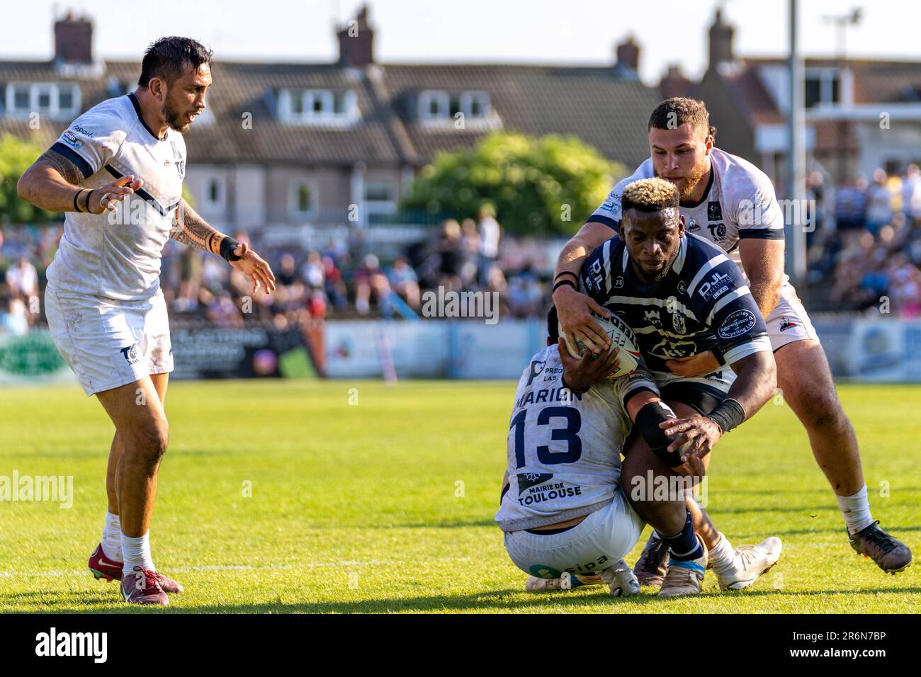 Featherstone, Regno Unito. 10 giugno 2023. Campionato Betfred Rugby League: Featherstone Rovers contro Tolosa Olympique. #17 Gadwin Springer, Featherstone Rover Foto Stock