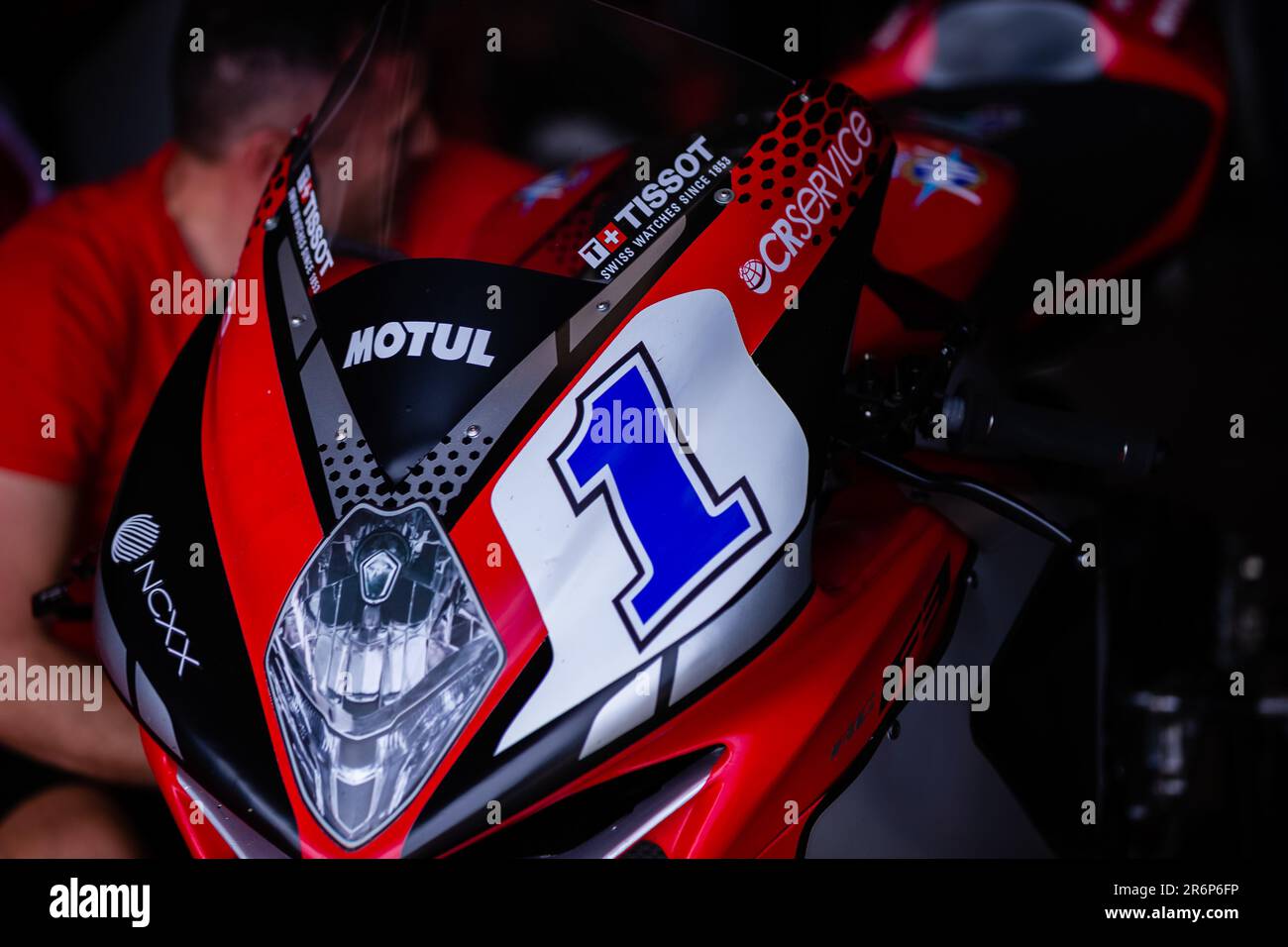 PHILLIP ISLAND, AUSTRALIA - 24 FEBBRAIO: All'interno di Pit Lane durante i test ufficiali per la 2020 World Superbike Chamionship il 24 febbraio 2020 al Phillip Island Circuit di Victoria, Australia. Foto Stock