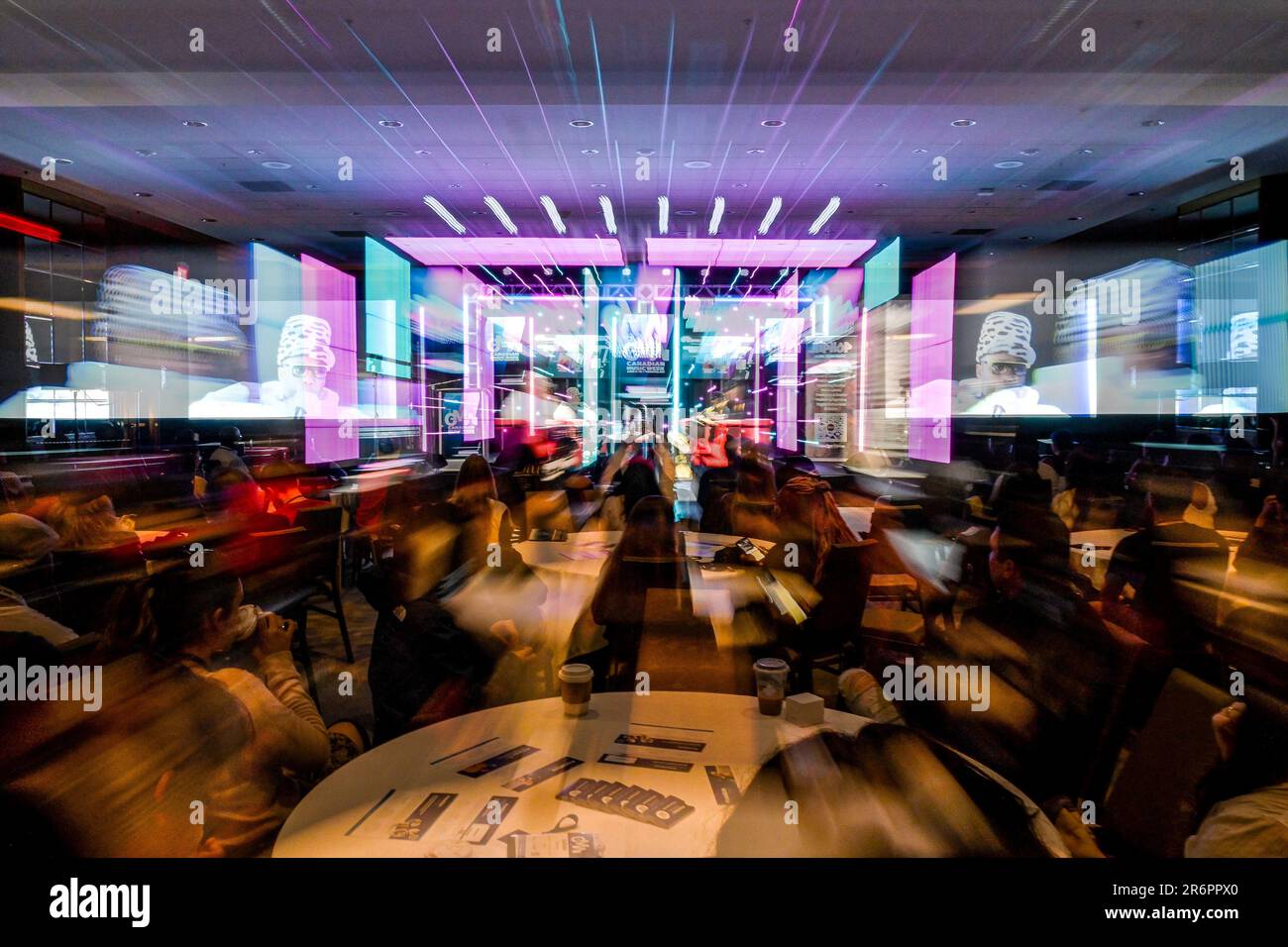 Toronto, Canada. Giugno 10th, 2023. Intervista dell'artista canadese Kardinal Offishall e del Master T durante la presentazione del Social Justice Award alla settimana della musica canadese 2023 a Toronto, Canada. Dominic Chan/EXimages/CMW Credit: EXImages/Alamy Live News Foto Stock