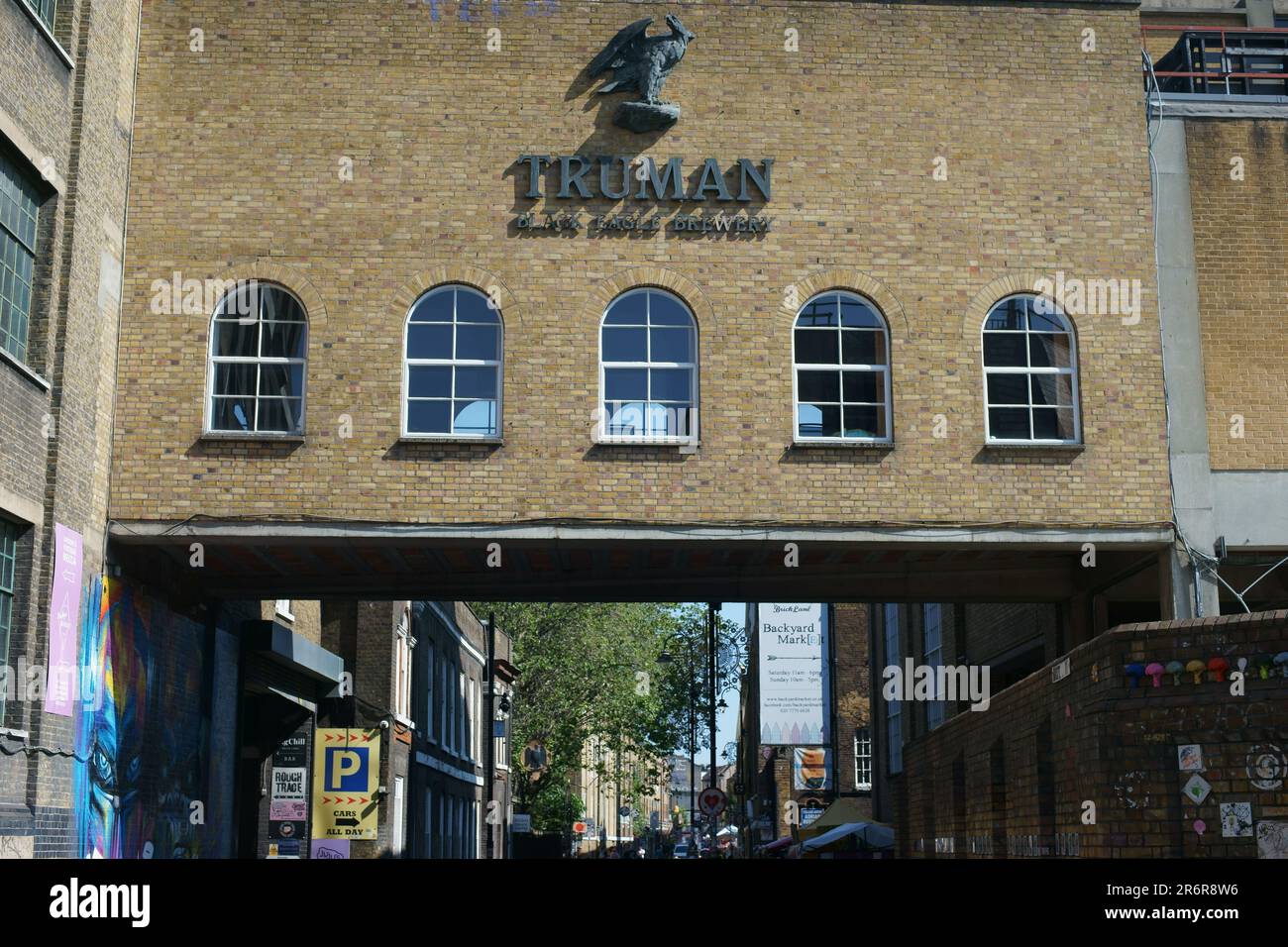 The Old Truman Brewery on Brick Lane, East London, Britain, UK Foto Stock