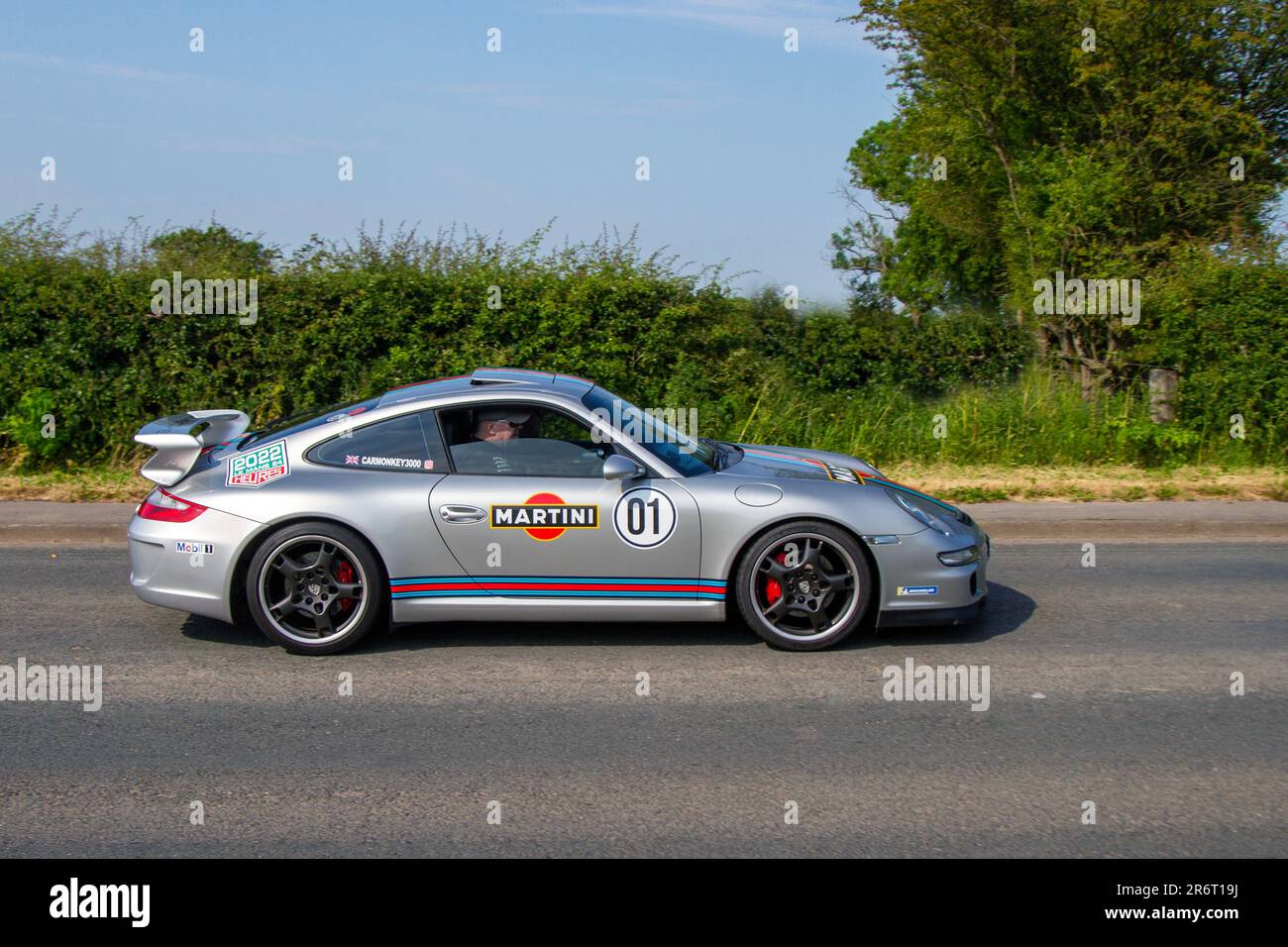 2006 Martini Auto 01. Silver Porsche 911 Carrera 2 S; Classic & Performance Motor Show a Hoghton Tower; Supercar Showtime giugno 2023 Foto Stock