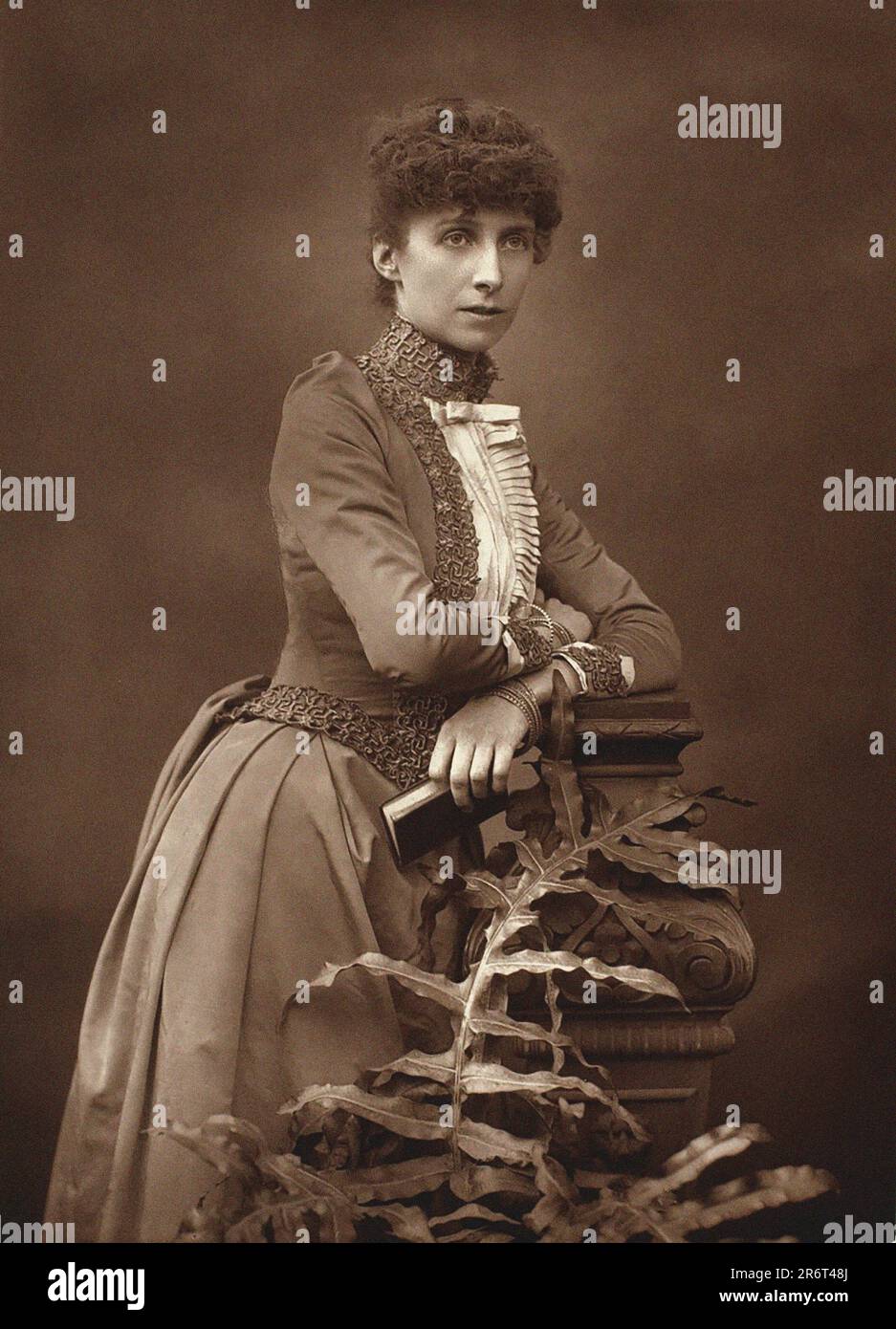 Ritratto del compositore Rosalind Ellicott (1857-1924). Museo: COLLEZIONE PRIVATA. Autore: Herbert Rose Barraud. Foto Stock