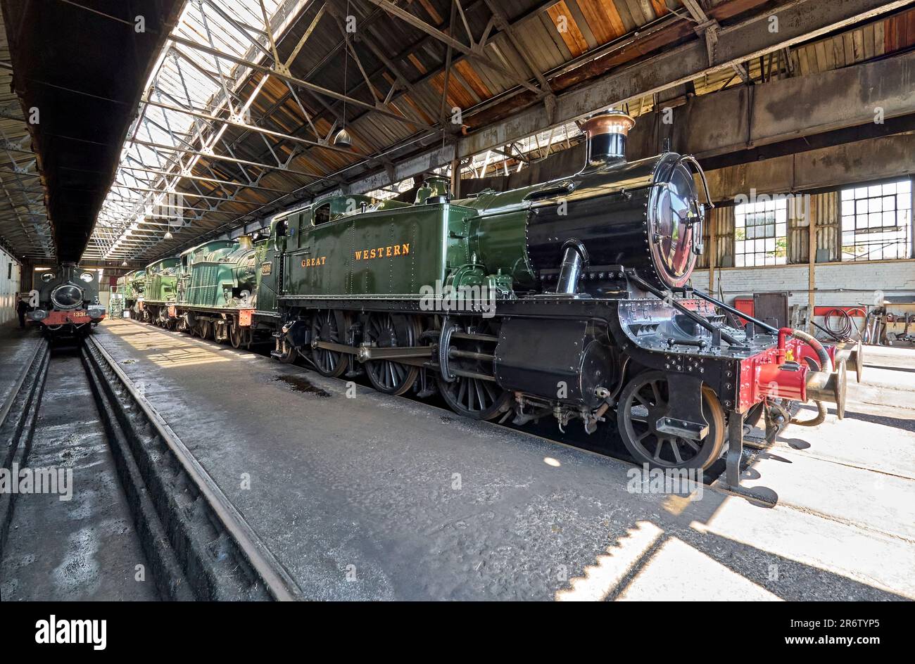 Didcot Railway Centre GWR 6106 2-6-2 motore a vapore con serbatoio laterale, sede della Great Western Railway Society Foto Stock