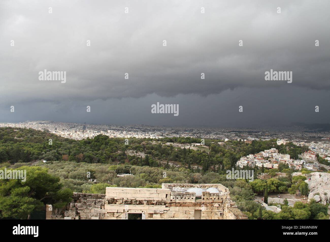Vista sull'Acropoli, Atene, Grecia Foto Stock