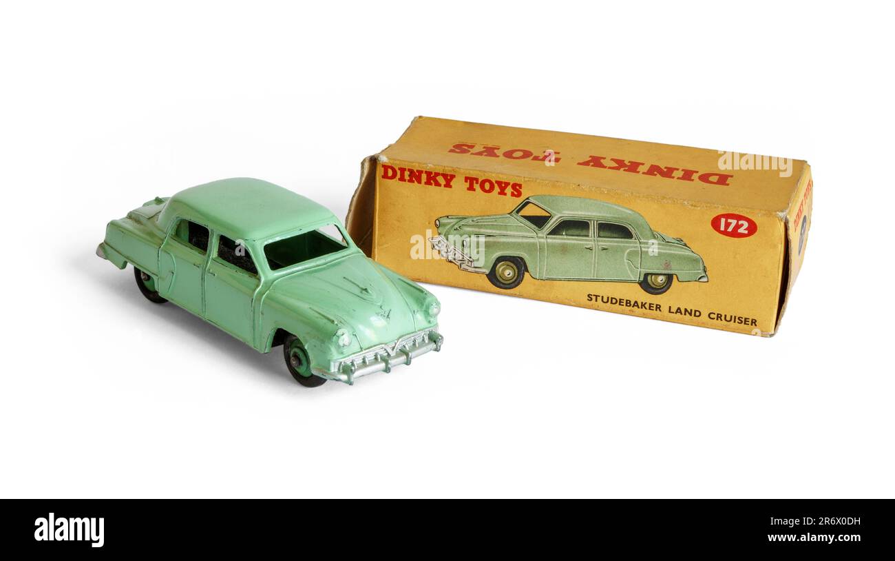 1950s Dinky Dublo Studebaker Landcruiser macchina giocattolo con scatola originale, isolato su uno sfondo bianco, Regno Unito Foto Stock