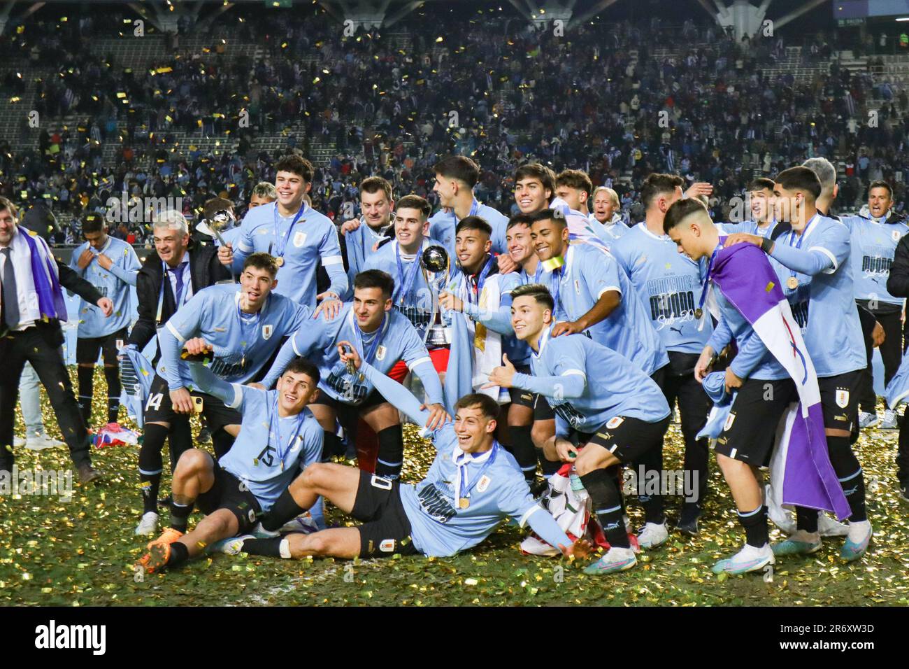 La Plata, Argentina, 11 2023 giugno, i giocatori dell'Uruguay festeggiano dopo la vittoria la finale di Coppa del mondo FIFA U20 allo stadio Diego Maradona (Photo: Néstor J. Beremblum) Credit: Néstor J. Beremblum/Alamy Live News Foto Stock