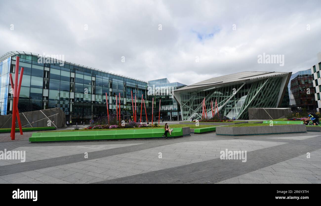 Bord Gáis Energy Theatre presso la Grand Canal Square a Dublino, Irlanda. Foto Stock