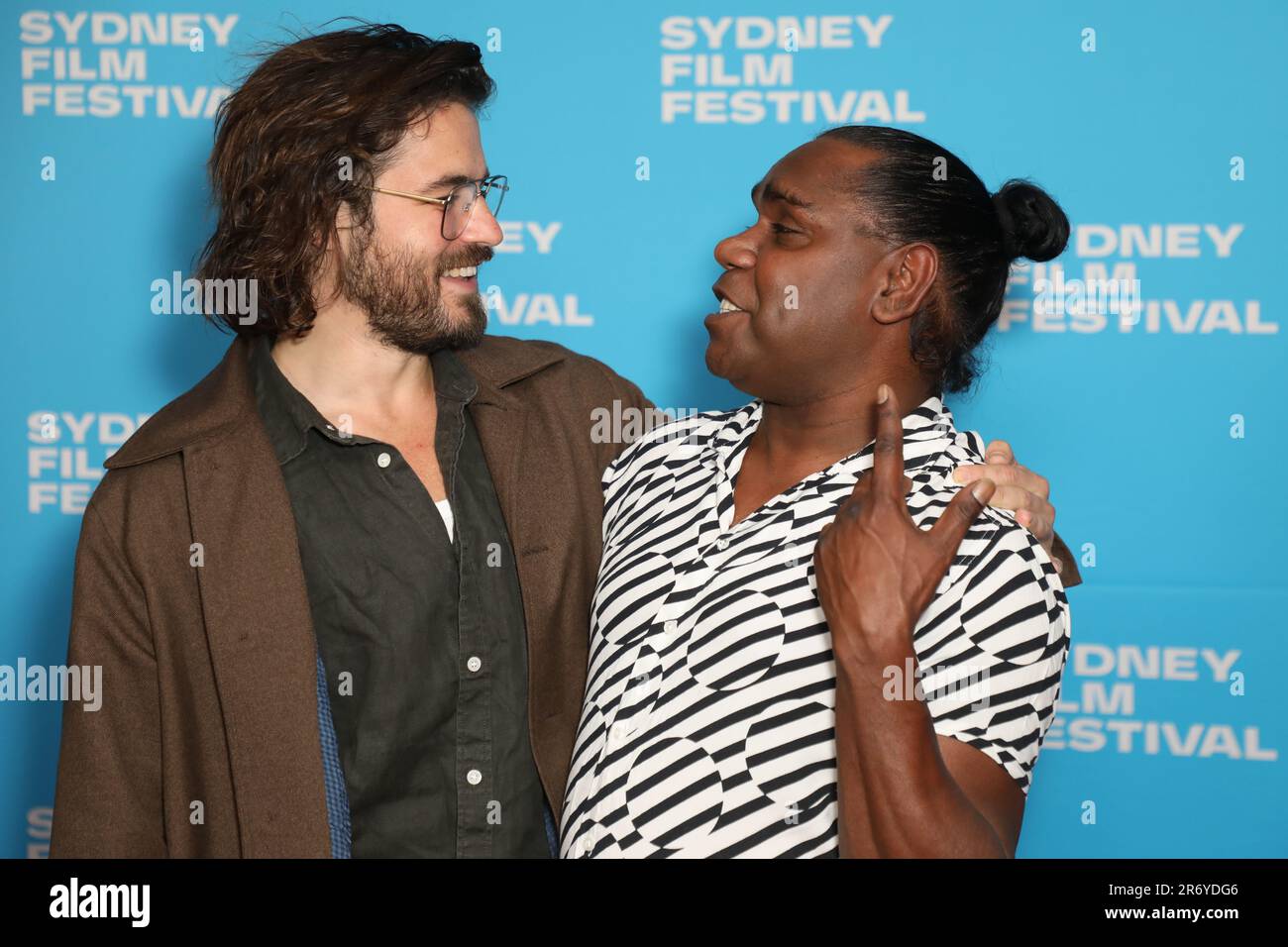 Sydney, Australia. 12th giugno 2023. 70th Sydney Film Festival: Keeping Hope, World Premiere red carpet all'Event Cinemas George Street. Nella foto, L-R: direttori Matthew Thorne e Derik Lynch. Credit: Richard Milnes/Alamy Live News Foto Stock