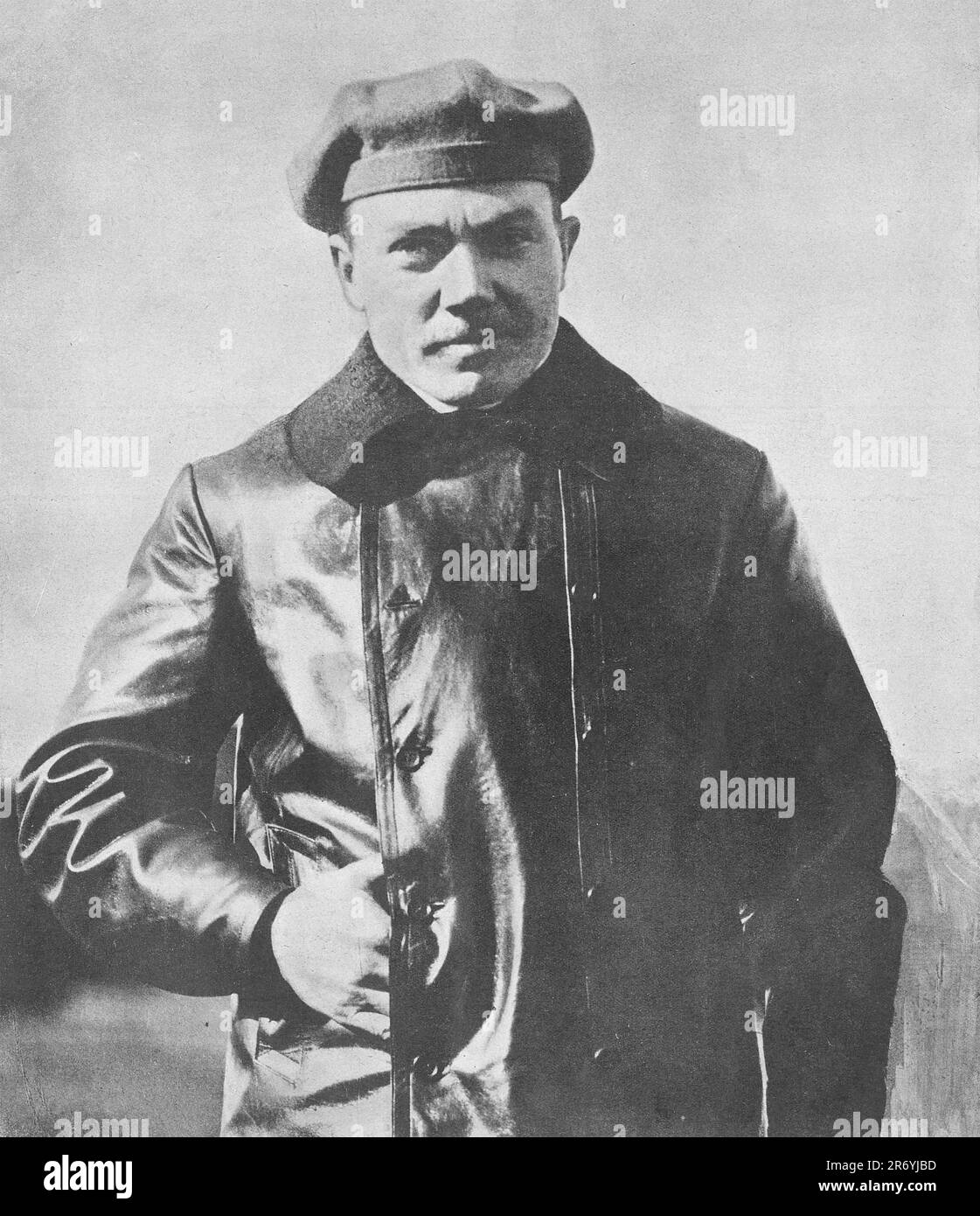 L'aviatore russo Mikhail Efimov. Foto scattata nel 1911. Foto Stock