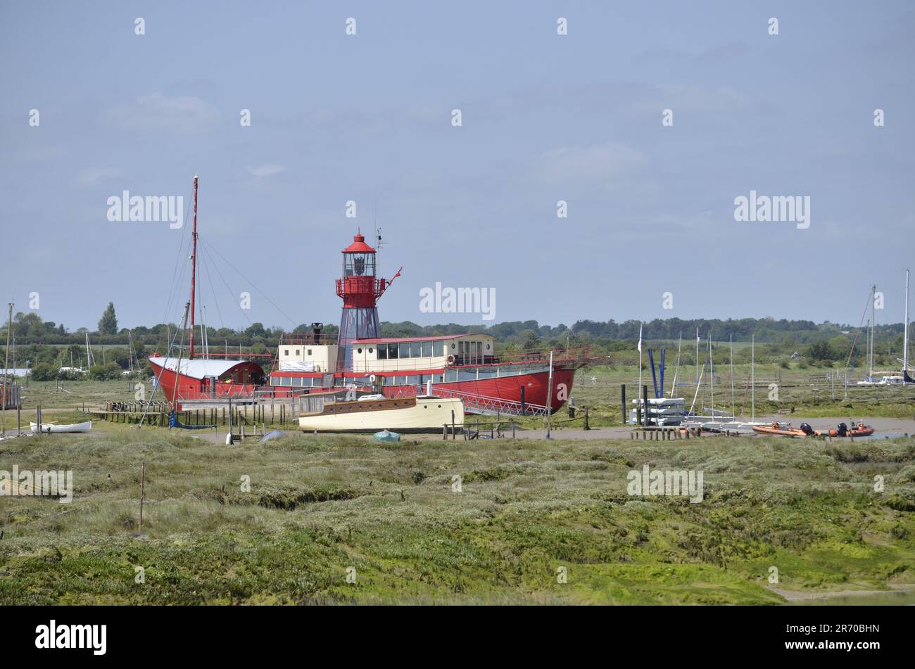 Lightship Trinity o LV15, ormeggiata a Tollesbury in Essex. Precedentemente 'Breaksea' fu usato nel canale di Bristol e nella baia di Morcambe dal 1954 al 1986 Foto Stock