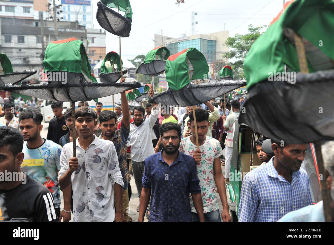 Anwaruzzaman Chowdhury della Awami League ha ricevuto il simbolo della barca per competere come candidato per la carica di sindaco. Sylhet, Bangladesh. Foto Stock