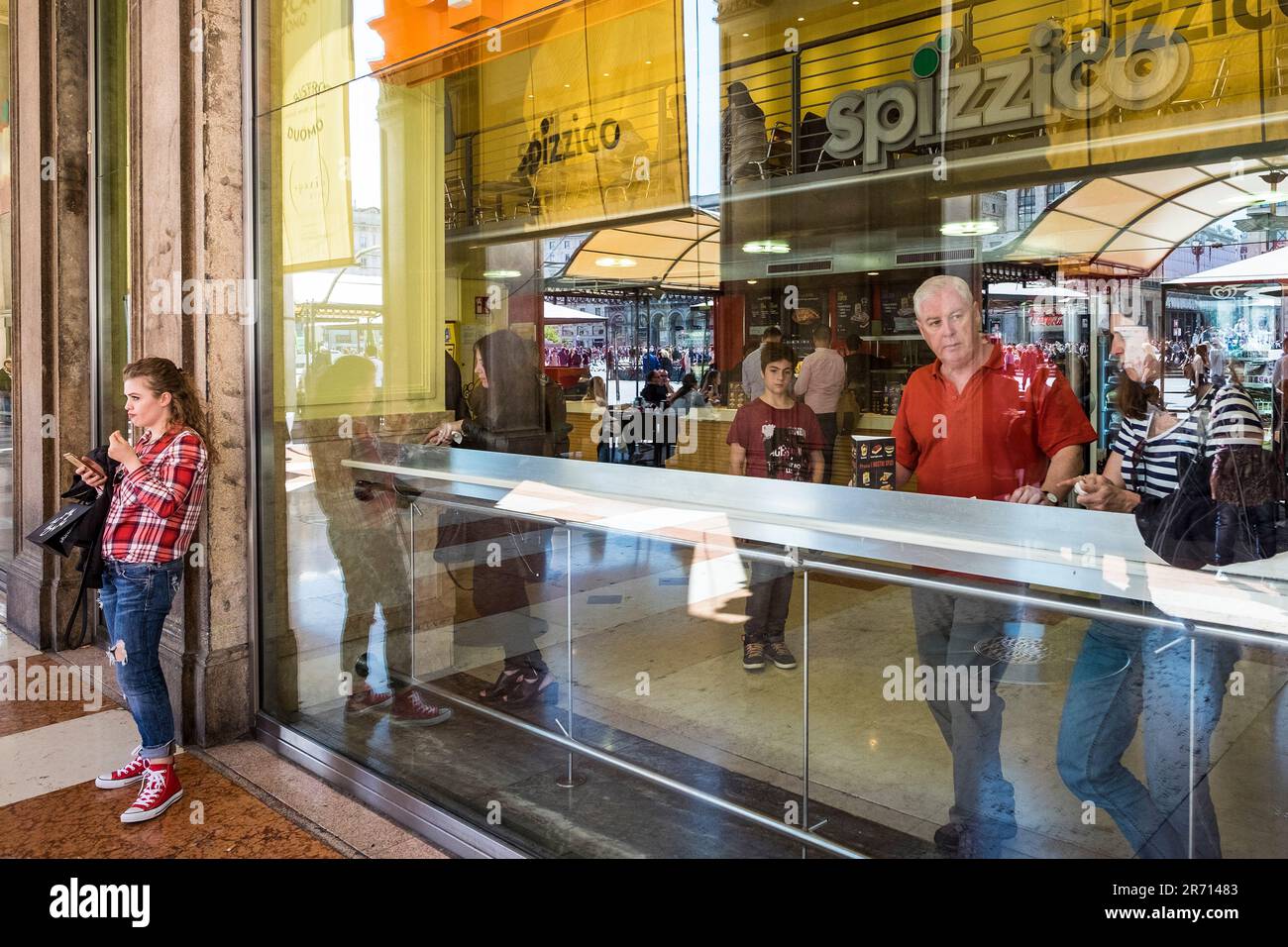 Italia. Milano. Fast food Foto Stock
