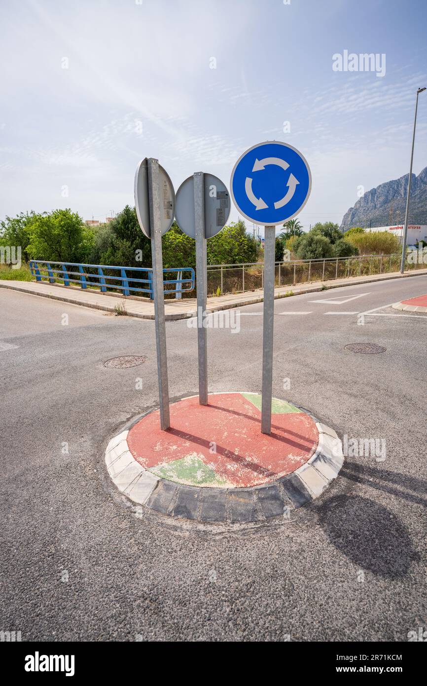 La più piccola rotatoria di sempre Foto Stock