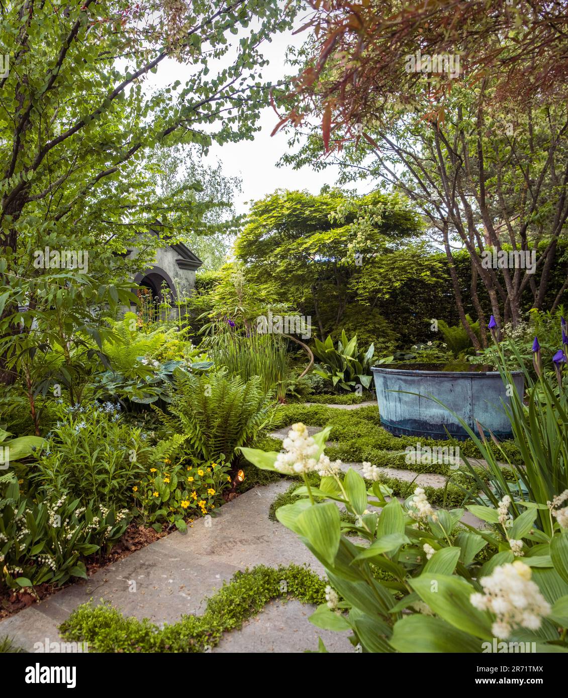 Il Myeloma UK - Un giardino vivente di vita degno al Chelsea Flower Show 2023 a Londra, Regno Unito. Foto Stock