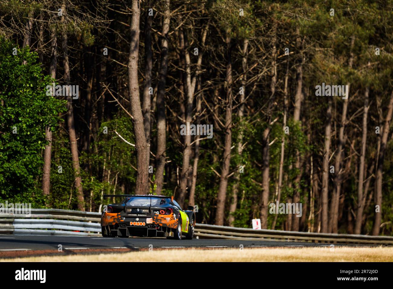 74 COZZOLINO Kei (jpn), TSUJIKO Yorikatsu (jpn), YOKOMIZO Naoki (jpn), Kessel Racing, Ferrari 488 GTE Evo, azione, durante la 24 ore di le Mans 2023 sul circuito des 24 Heures du Mans dal 10 al 11 giugno 2023 a le Mans, Francia - Foto: DPPI/Liveooden/Media Foto Stock