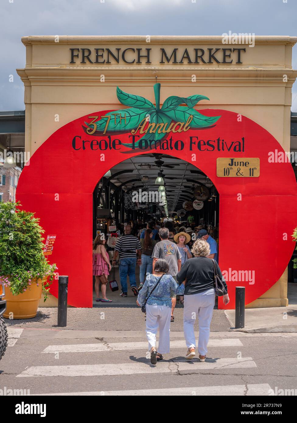 Creole Tomato Festival nel quartiere del mercato francese del quartiere francese, New Orleans, Louisiana, USA. Foto Stock