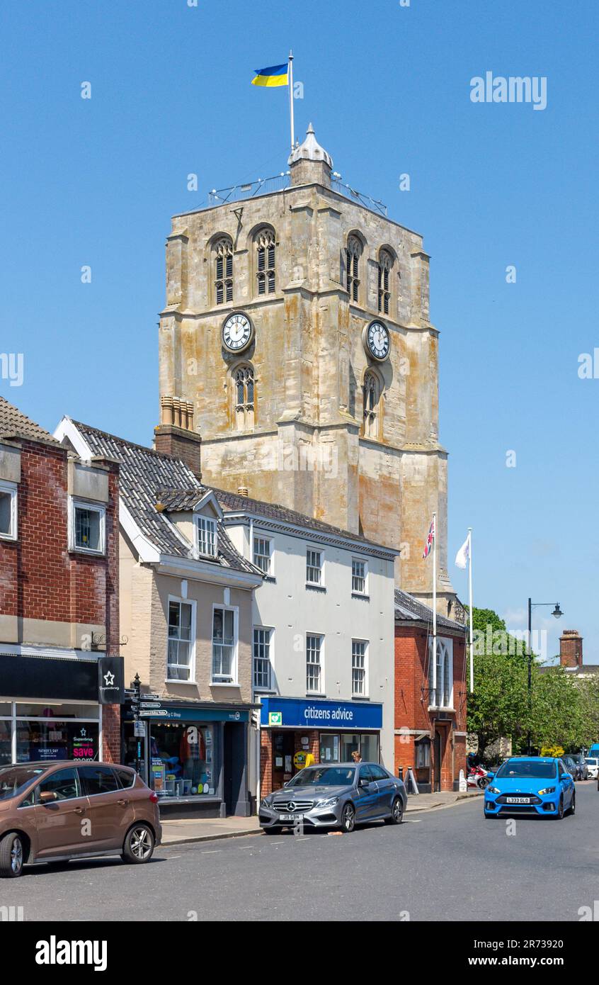 Beccles Bell Tower da The Walk, Beccles, Suffolk, Inghilterra, Regno Unito Foto Stock