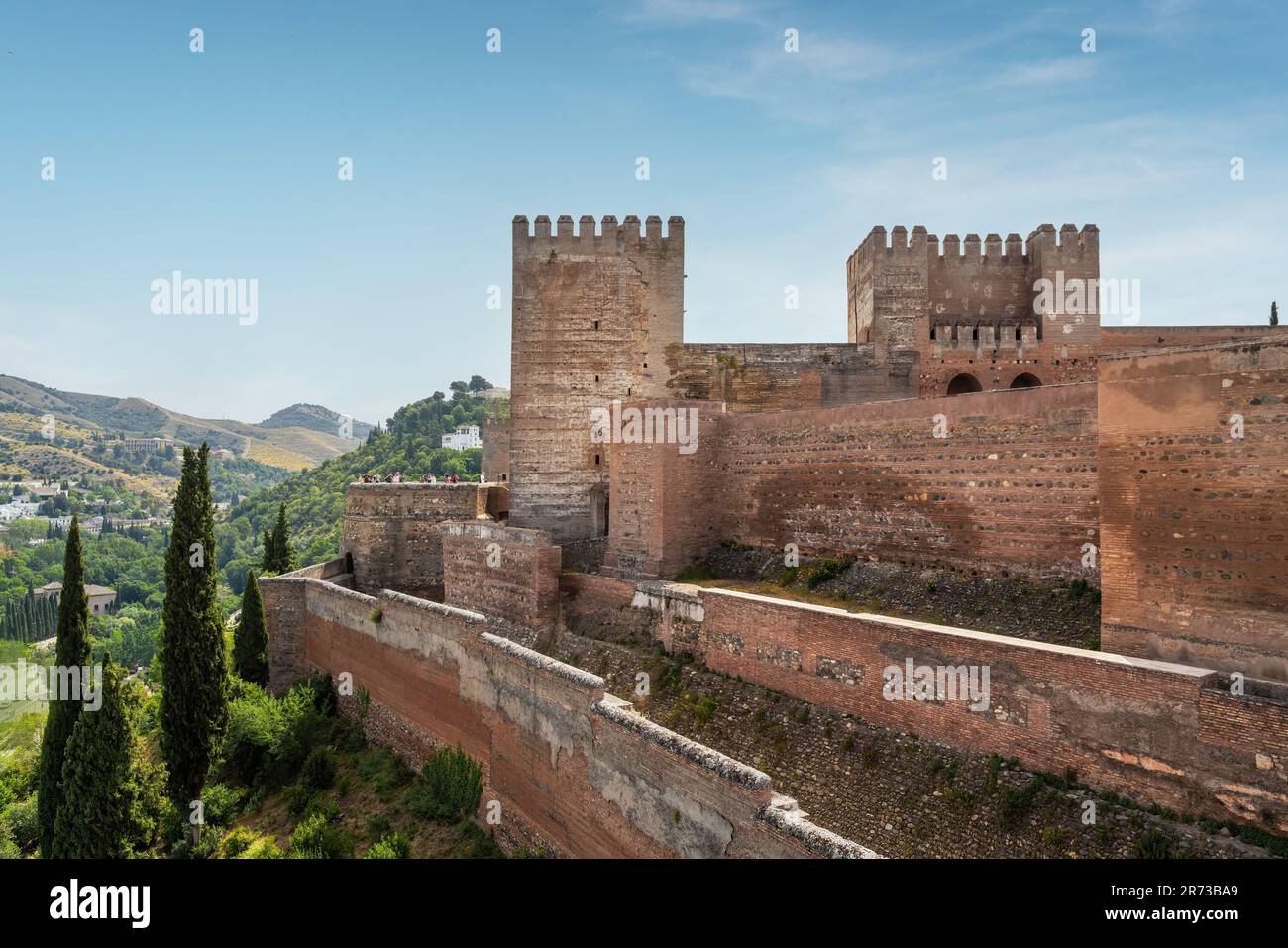 Fortezza di Alcazaba con Torre del Homenaje (Castello) a Alhambra - Granada, Andalusia, Spagna Foto Stock