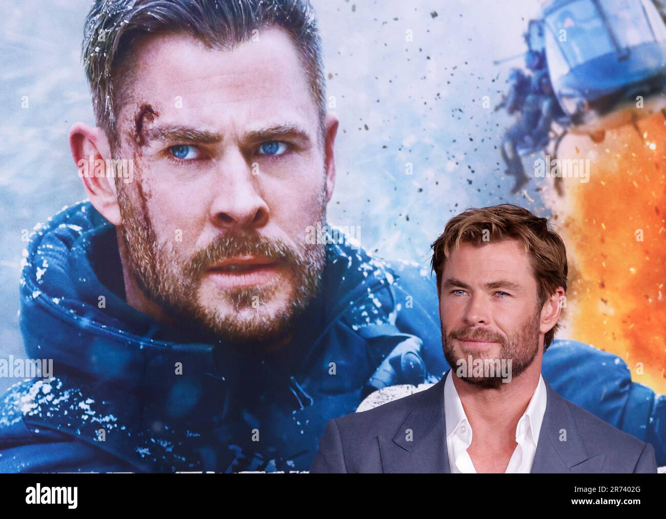 New York, Stati Uniti. 12th giugno, 2023. Chris Hemsworth arriva sul tappeto rosso alla prima di New York "Extraction 2" di Netflix al Jazz al Lincoln Center lunedì 12 giugno 2023 a New York City. Foto di John Angelillo/UPI Credit: UPI/Alamy Live News Foto Stock