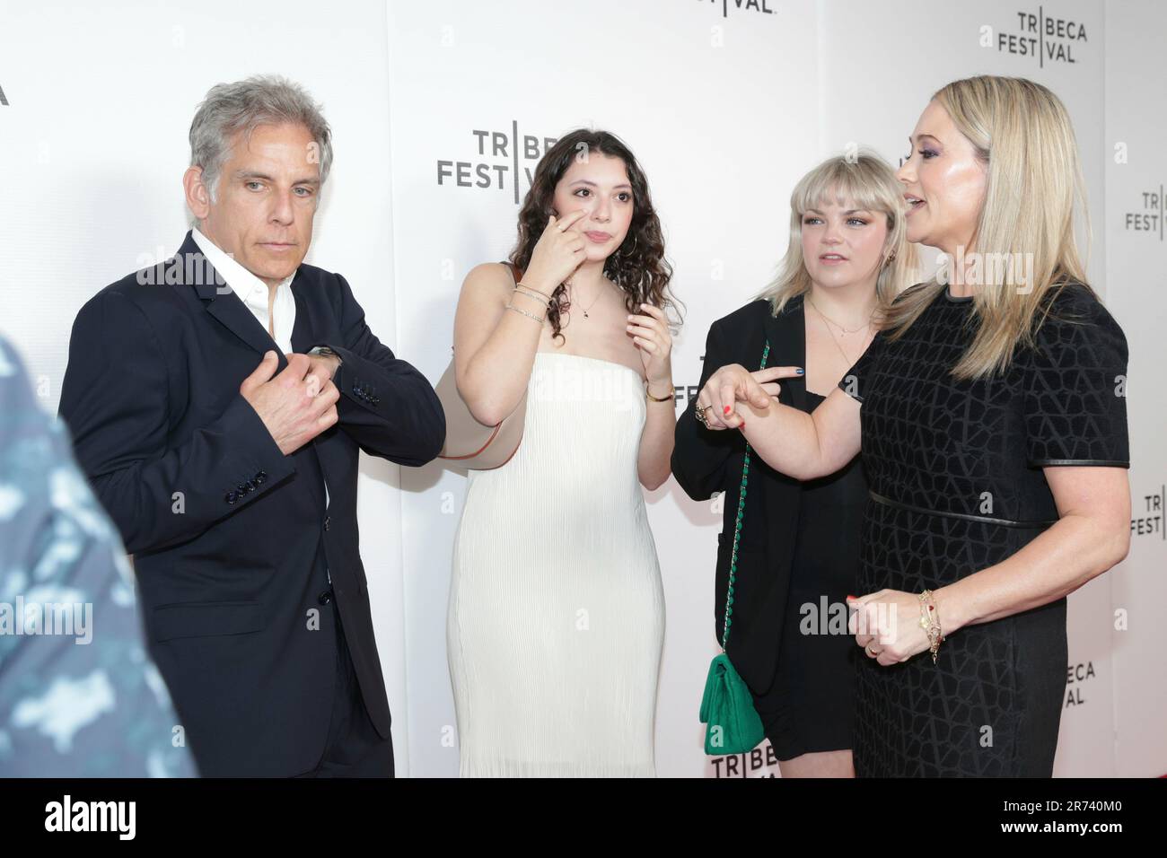 New York City. 11th giugno, 2023. Village East Cinema, New York, USA, 11 giugno 2023 - ben Stiller, Maya Mondlak, Ella Stiller e Christine Taylor assistono alla proiezione Let Liv durante gli Shorts al Tribeca Festival 2023 al Village East Cinema il 11 giugno 2023 a New York City. Credit: Giada Papini Rampelotto/EuropaNewswire/dpa/Alamy Live News Foto Stock