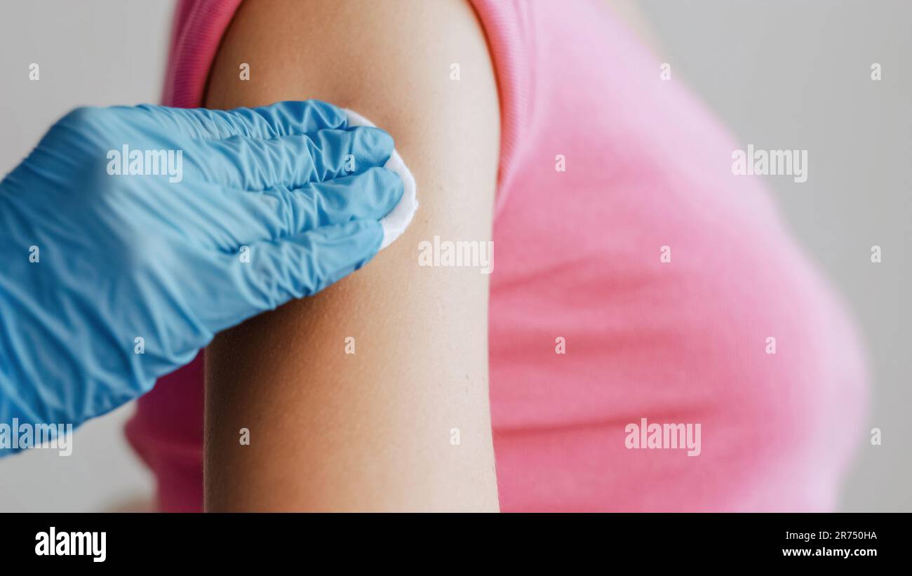 Vaccinazione immunizzazione braccio di prevenzione del virus Foto Stock