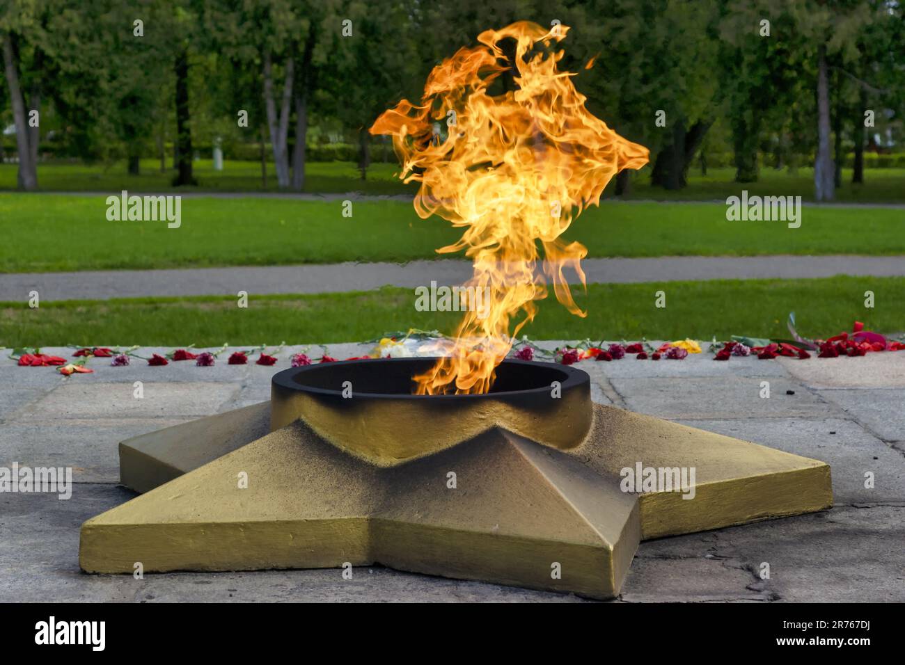 Memoriale della fiamma eterna a coloro che caddero nella Grande Guerra Patriottica del 1941-1945, Kolomna, Russia Foto Stock