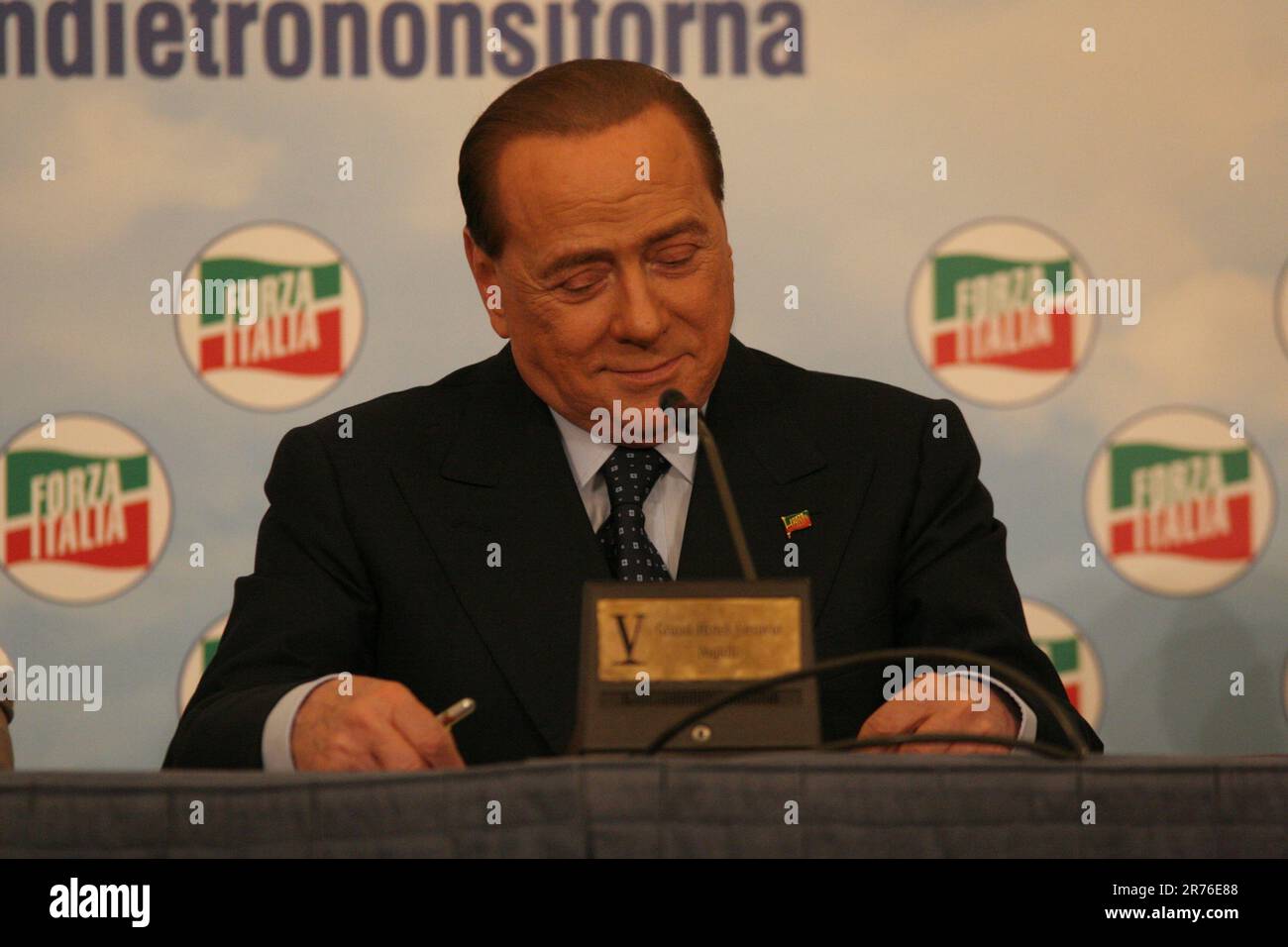 Italia. 22nd maggio, 2014. Silvio Berlusconi, politico, leader del partito Fi (forza Italia) ex Presidente del Consiglio, è morto in Italia. (Credit Image: © Salvatore Esposito/Pacific Press via ZUMA Press Wire) SOLO PER USO EDITORIALE! Non per USO commerciale! Foto Stock