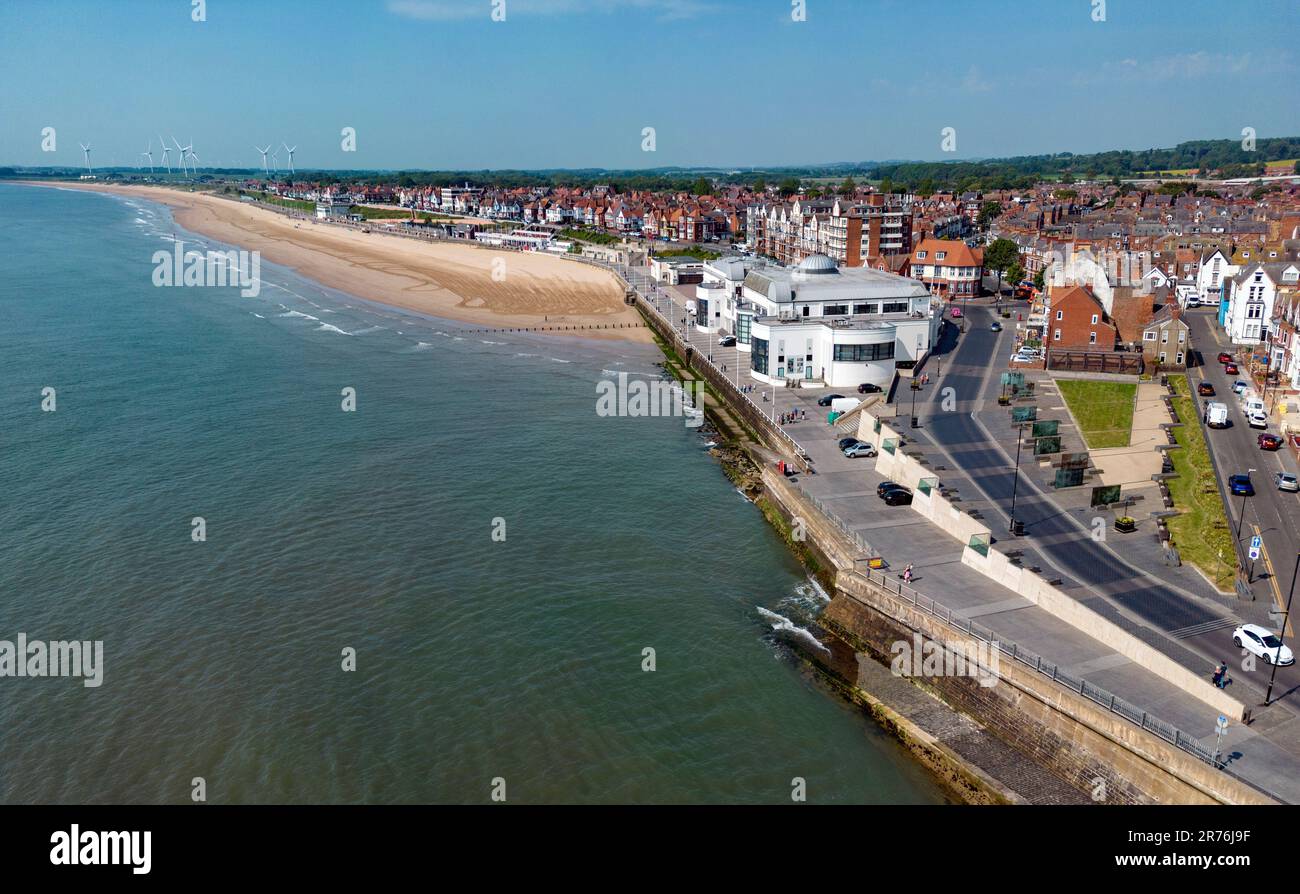 Veduta aerea della cittadina balneare di Bridlington sulla costa dello Yorkshire settentrionale nel Regno Unito. Foto Stock