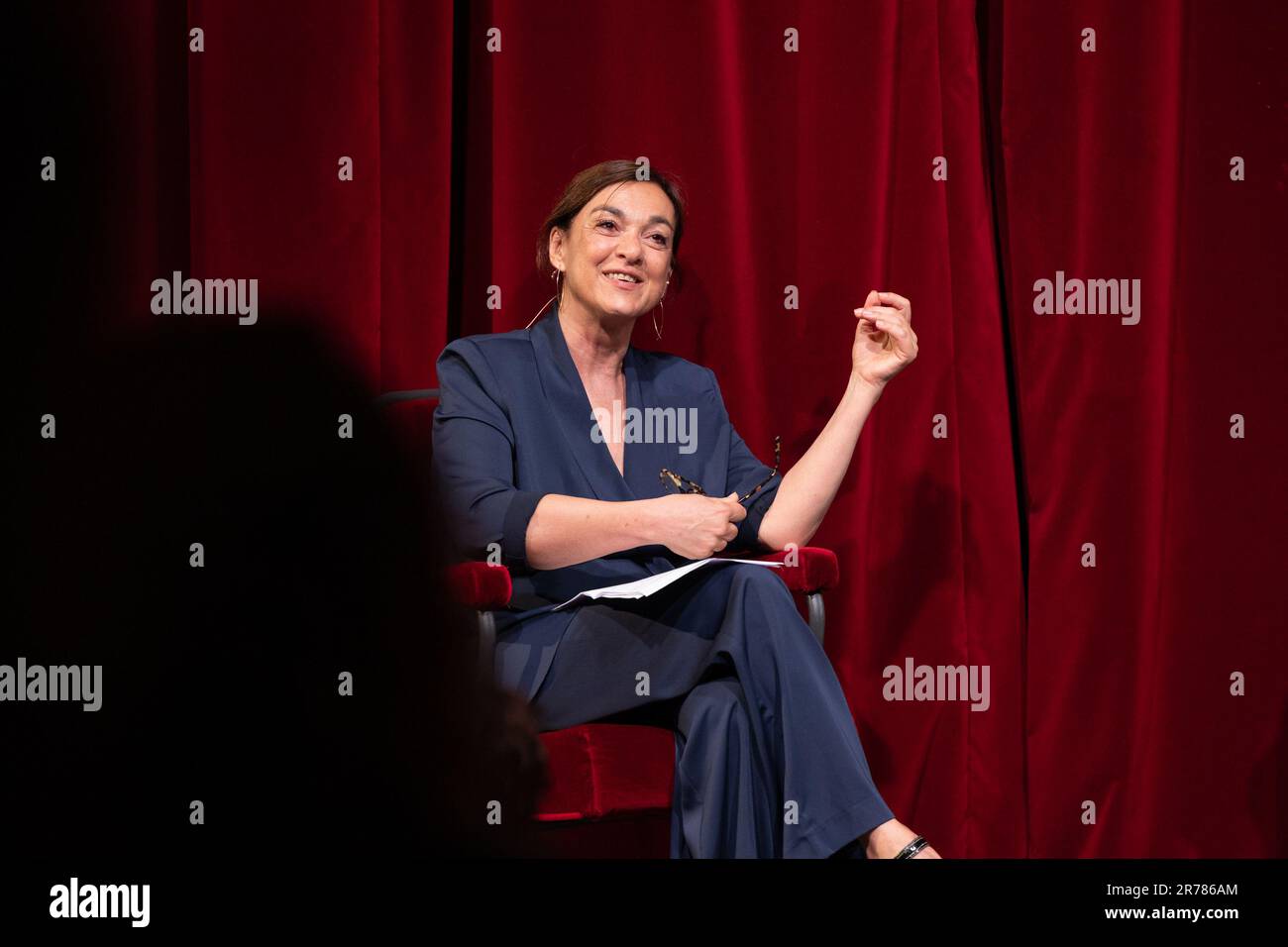 Milano, . 13th giugno, 2023. Ornella Vanoni, imprevedibile conferenza su grande età. Nella foto Daria Bignardi. Credit: Independent Photo Agency/Alamy Live News Foto Stock